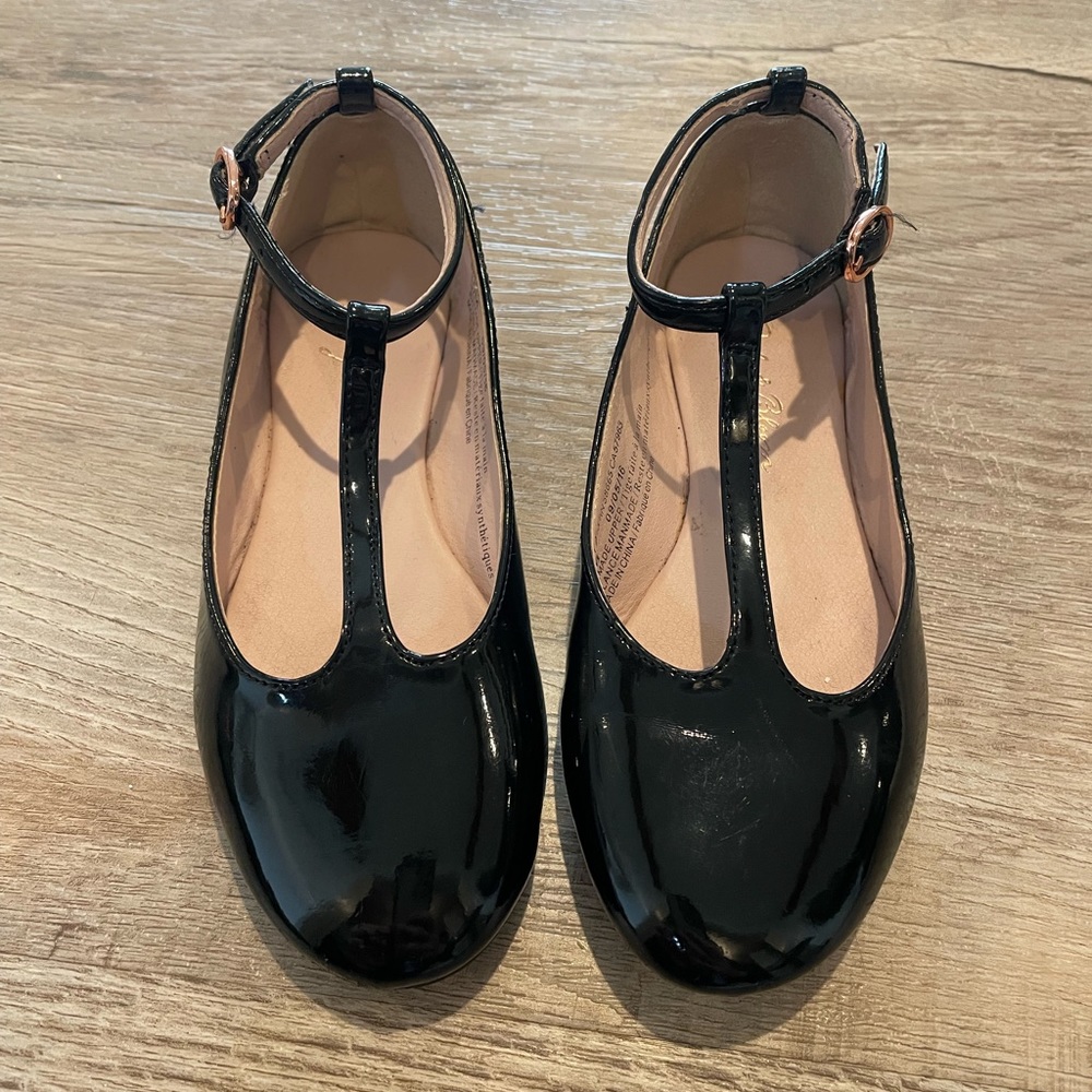 Ruby&Bloom t-strap mary jane girls size 10 black flats patent ankle dress shoes